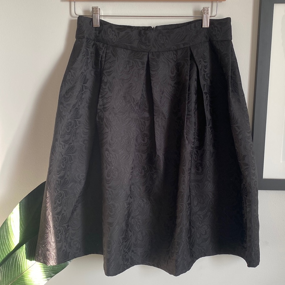 Textured Jacquard Full Skirt